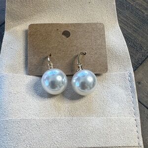 Elegant Pearl Drop Earrings